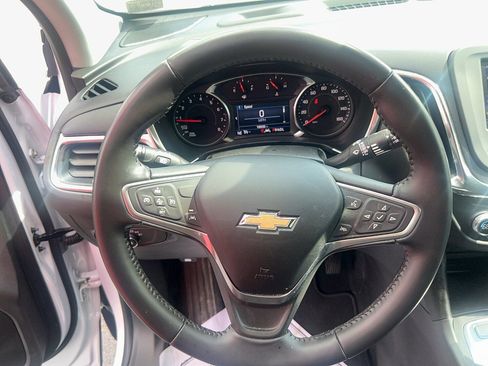 Used 2022 Chevrolet Equinox LT image 13