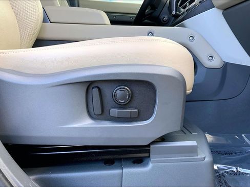 Used 2024 Land Rover Defender 110 S image 35