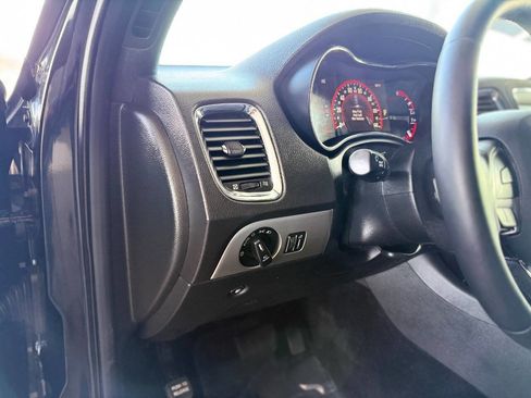 Used 2014 Dodge Durango R/T image 29