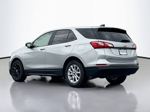 Used 2020 Chevrolet Equinox LS w/ LS Convenience Package FWD image 14