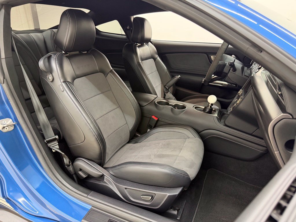 Used 2019 Ford Mustang Shelby GT350 w/ Technology Package RWD image 14