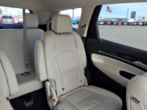 Certified 2023 Buick Enclave Essence image 17