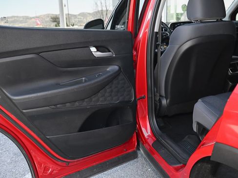 Used 2020 Hyundai Santa Fe SE FWD image 36