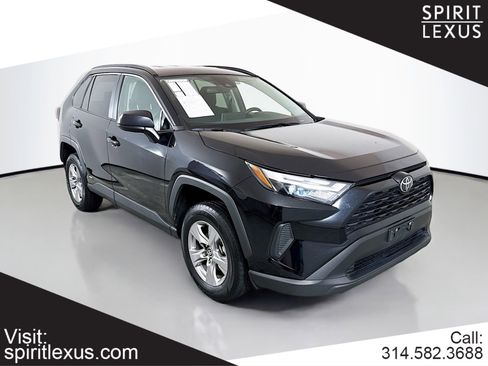 Used 2025 Toyota RAV4 LE image 1