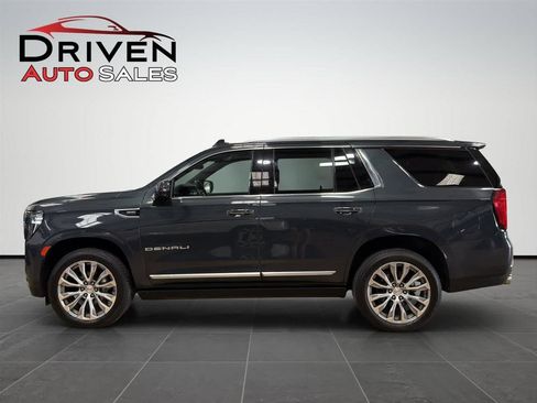 Used 2021 GMC Yukon Denali w/ Denali Premium Package AWD/4WD image 1