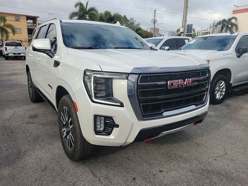 Used 2024 GMC Yukon AT4 w/ Technology Package image 7