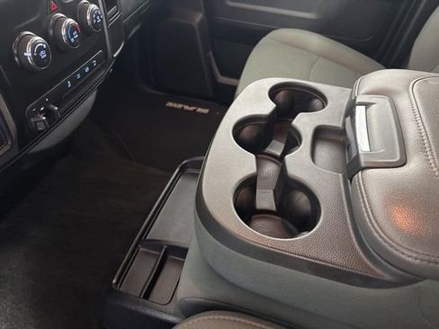 Used 2015 RAM 2500 Tradesman w/ Chrome Appearance Group image 22