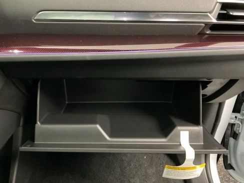 New 2026 Chevrolet Traverse RS image 27