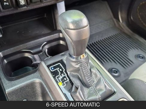 Used 2021 Toyota Tacoma TRD Off-Road w/ Technology Package RWD image 20
