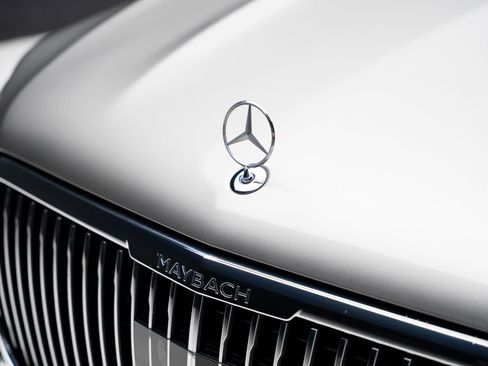 Used 2024 Mercedes-Benz Maybach GLS 600 Maybach GLS 600 image 13