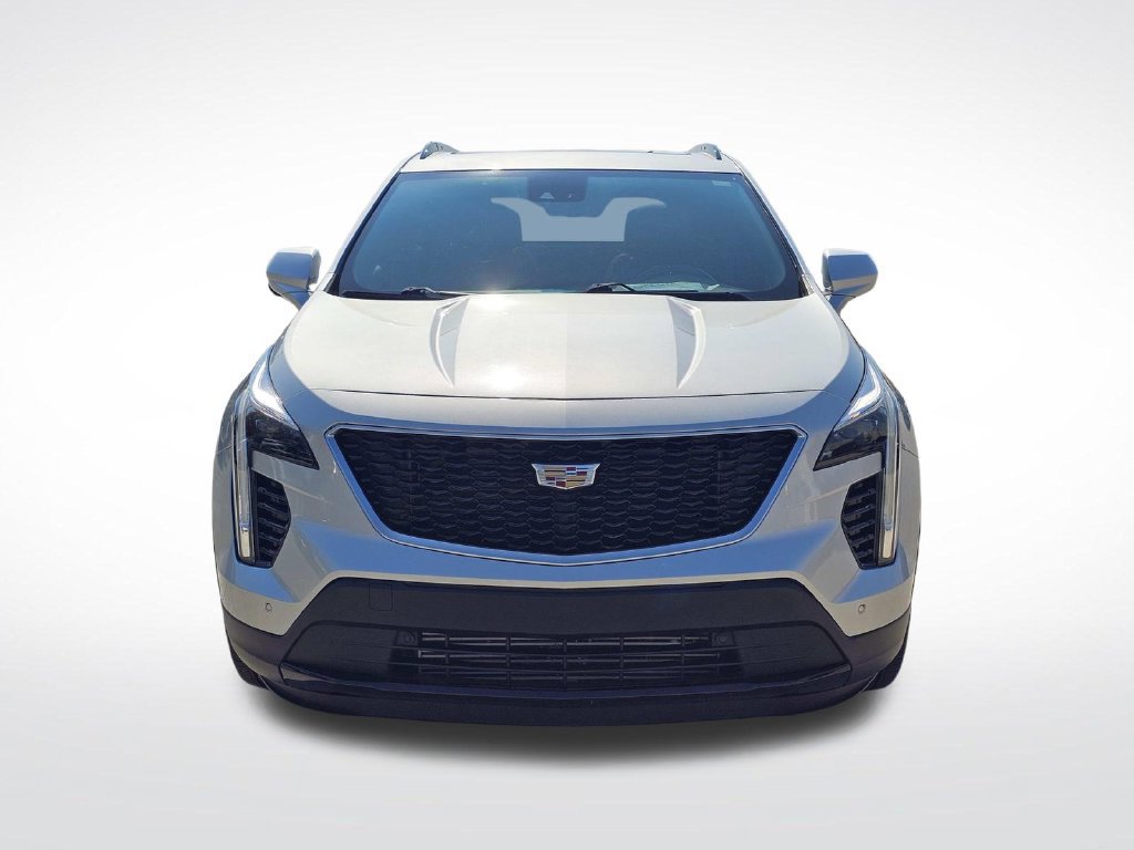 Used 2019 Cadillac XT4 Sport w/ Driver Awareness Package FWD image 2