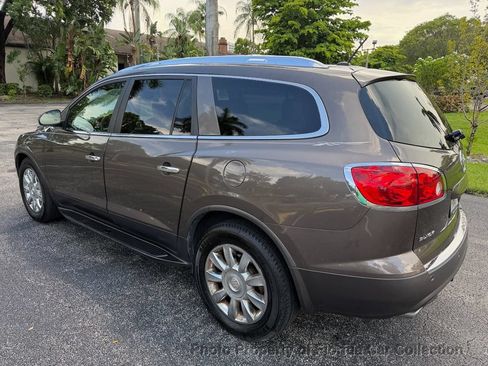 Used 2012 Buick Enclave Leather FWD image 3