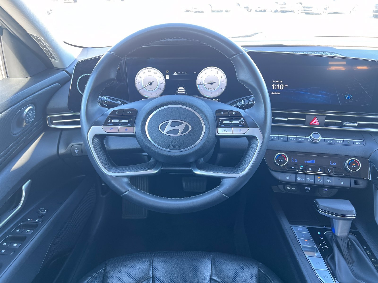 Certified 2024 Hyundai Elantra Limited FWD image 20