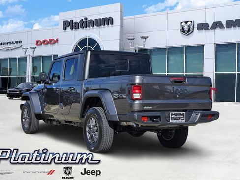 New 2026 Jeep Gladiator Sport image 4
