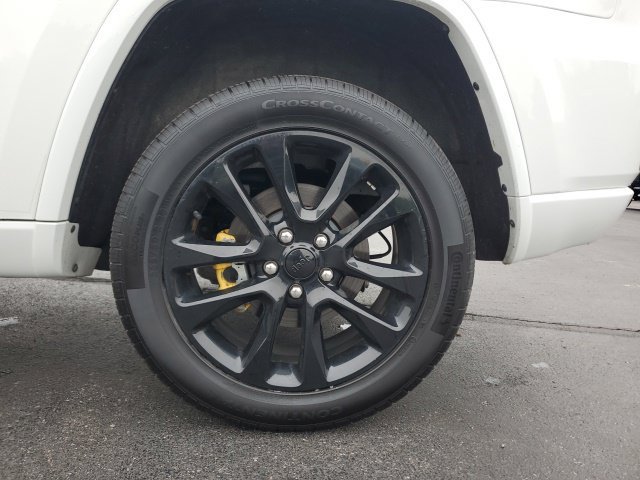 Used 2022 Jeep Grand Cherokee Laredo X AWD/4WD image 9