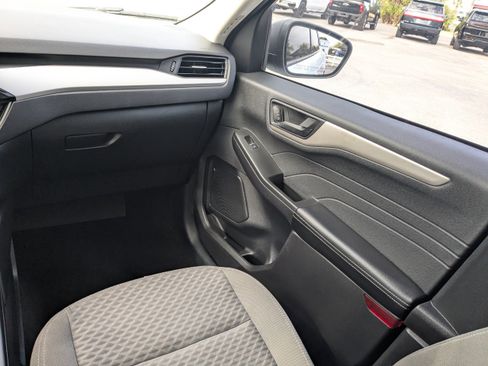 Used 2022 Ford Escape SE w/ Convenience Package AWD/4WD image 19