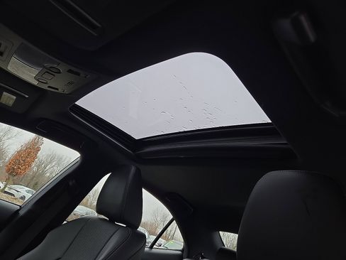 Used 2018 Lexus IS 300 F Sport w/ F Sport Package image 14