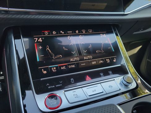 New 2026 Audi SQ8 Prestige AWD/4WD image 27