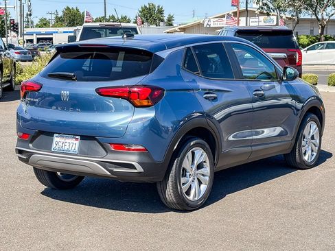 Used 2024 Buick Encore GX Preferred w/ Comfort Package AWD/4WD image 4