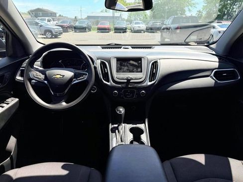 Used 2019 Chevrolet Equinox LT FWD image 11