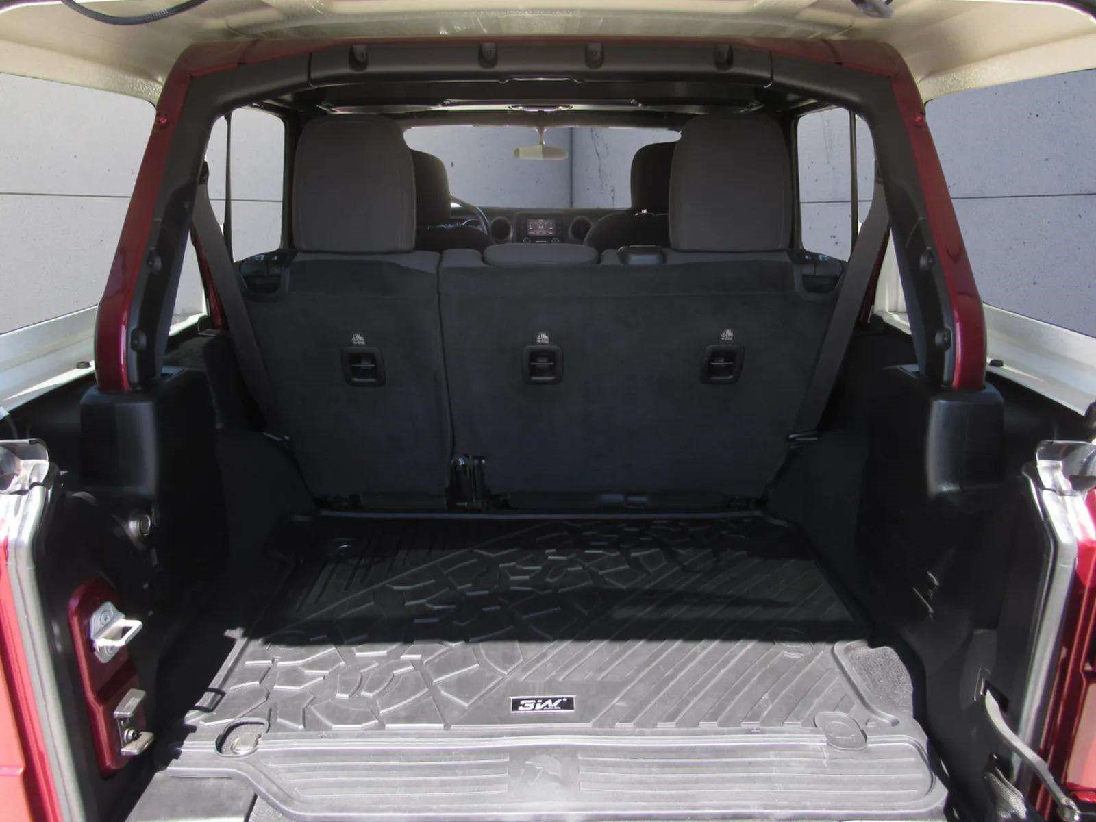 Used 2021 Jeep Wrangler Unlimited Sport AWD/4WD image 12