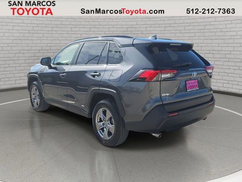 Used 2025 Toyota RAV4 LE AWD/4WD image 8