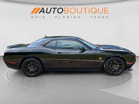 Used 2019 Dodge Challenger R/T Scat Pack w/ Dynamics Package RWD image 6