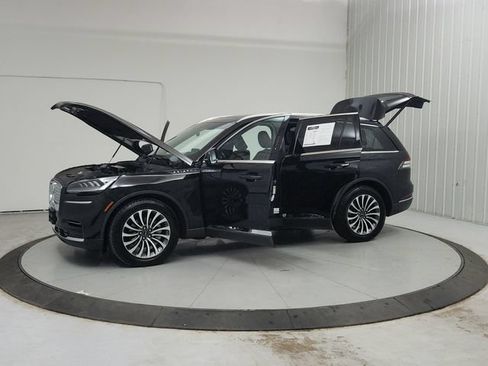 Used 2023 Lincoln Aviator Reserve w/ Elements Package Plus RWD image 12