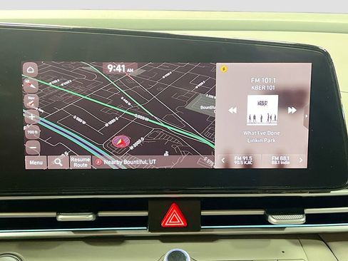 Used 2024 Hyundai Elantra SEL FWD image 13