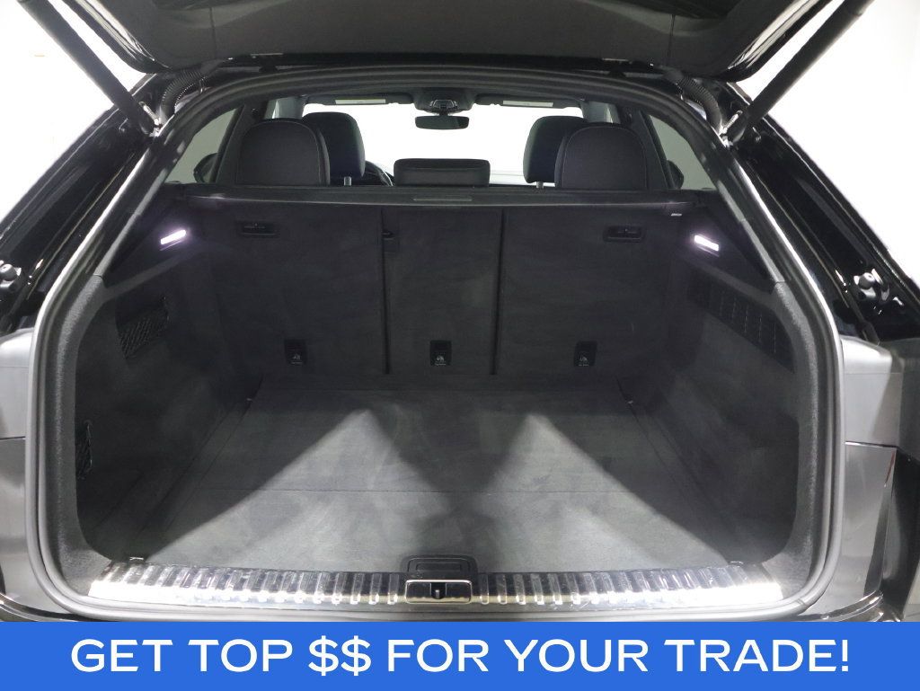 Used 2021 Audi Q8 Premium Plus AWD/4WD image 4