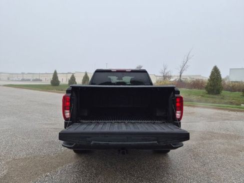 Used 2024 GMC Sierra 1500 Elevation image 10