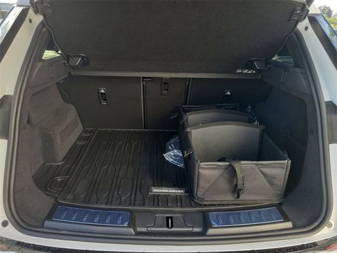 New 2026 Land Rover Range Rover Evoque Dynamic SE image 11