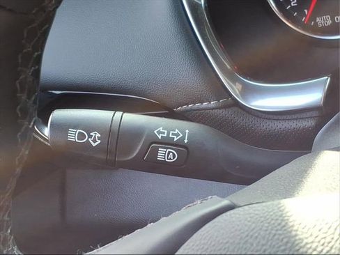 Used 2023 Chevrolet Traverse Premier w/ Redline Edition image 31