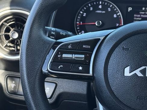 Used 2024 Kia Forte LXS image 15