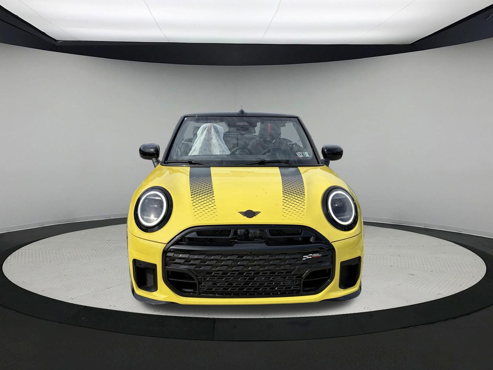 Used 2026 MINI Cooper S FWD image 2