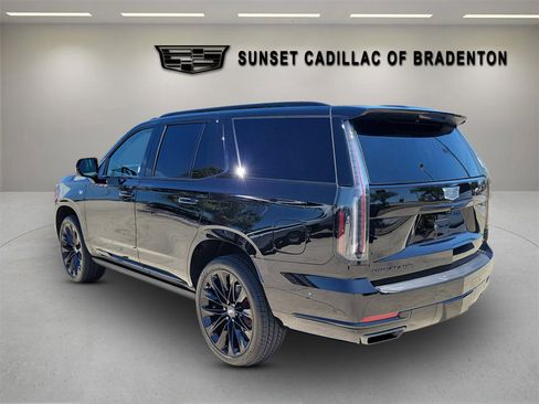 New 2026 Cadillac Escalade Platinum Sport w/ LPO, ONYX Package image 6