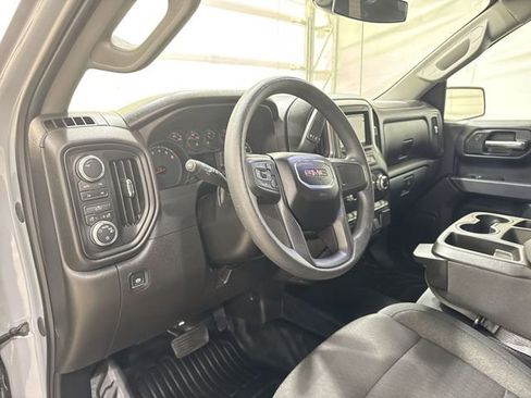 Used 2025 GMC Sierra 1500 Pro w/ Pro Value Package AWD/4WD image 10
