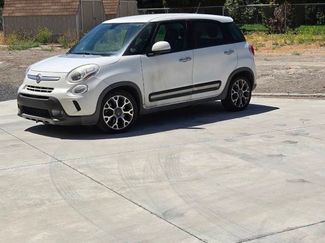 Used 2014 FIAT 500L Trekking FWD video 2