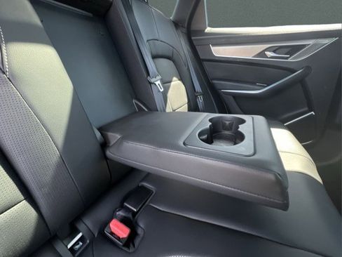 Used 2025 Jaguar F-PACE R-Dynamic S image 20