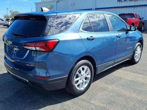 Used 2024 Chevrolet Equinox LT AWD/4WD image 5