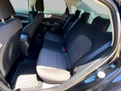 Used 2023 Kia Forte LXS FWD image 21