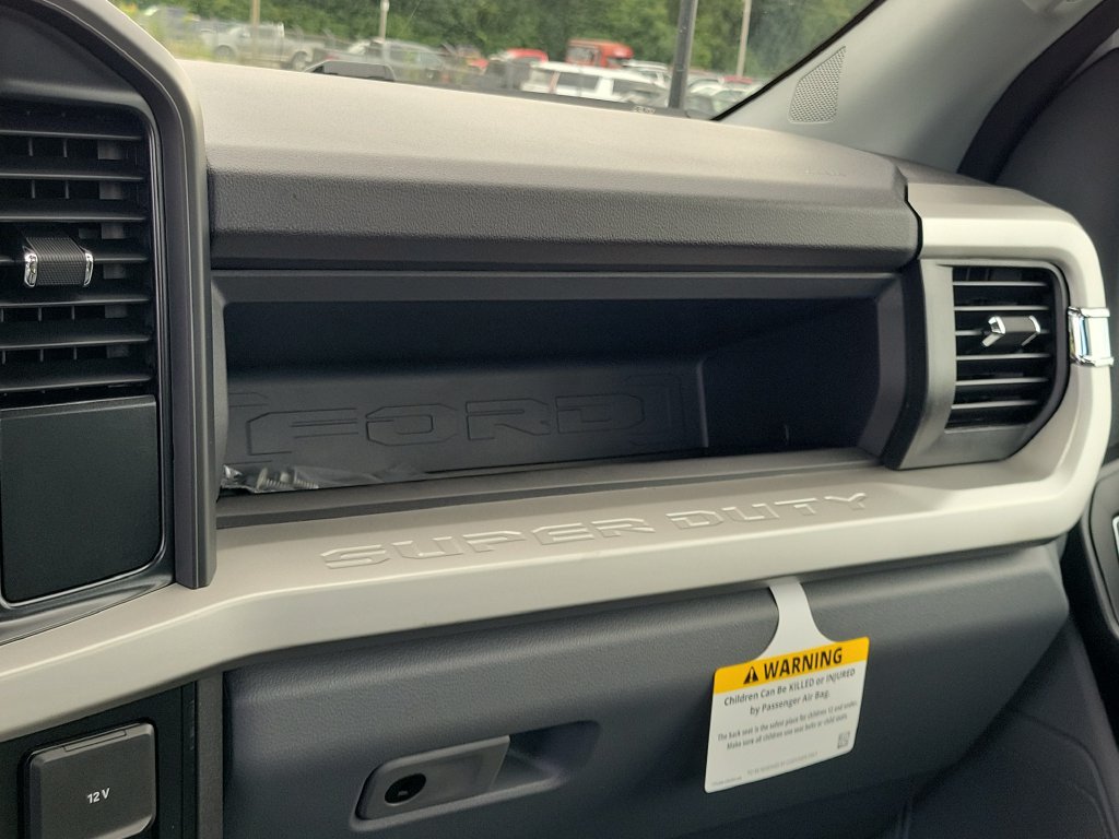 New 2026 Ford F350 XL w/ FX4 Off-Road Package AWD/4WD image 28