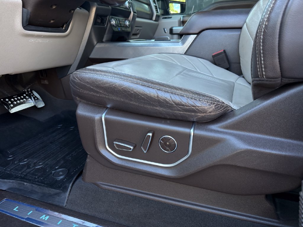 Used 2019 Ford F350 Limited w/ FX4 Off-Road Package AWD/4WD image 20