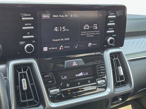 Used 2021 Kia Sorento S w/ Panoramic Sunroof Package FWD image 25
