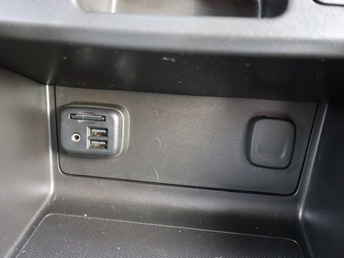 Used 2021 Chevrolet Colorado ZR2 image 16