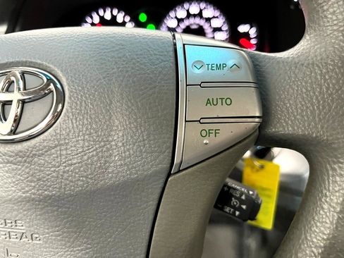 Used 2008 Toyota Avalon XLS image 35