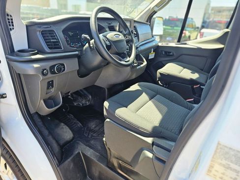 Used 2025 Ford Transit 250 Low Roof w/ Exterior Upgrade Package RWD image 15