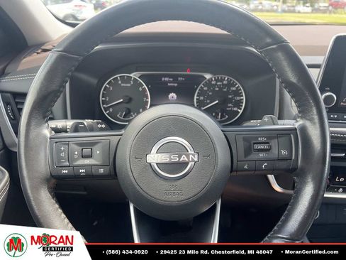 Used 2022 Nissan Rogue S AWD/4WD image 17