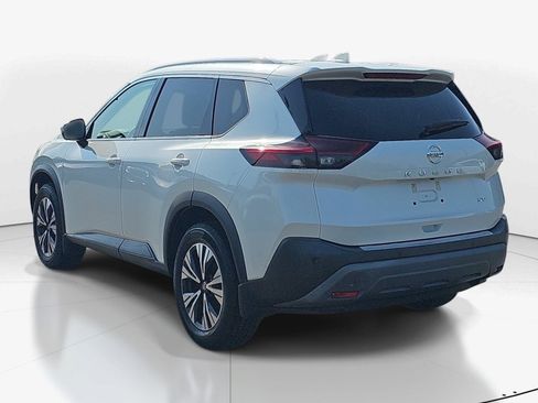 Used 2021 Nissan Rogue SV w/ Premium Package FWD image 6