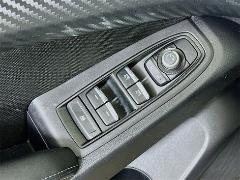 Used 2023 Subaru Ascent Premium w/ Convenience Package image 17